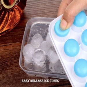 BPA Free Ice Cube Tray with Lids – 21 Cavities